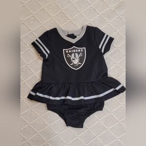 Raiders Outfit